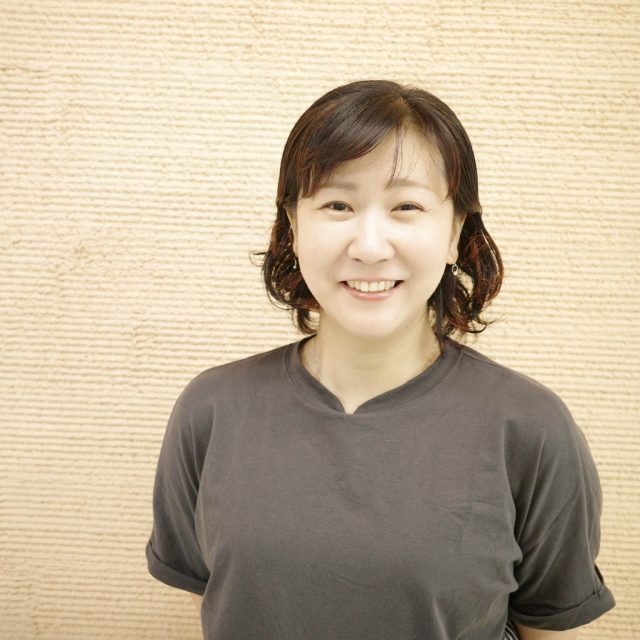 伊野　裕子